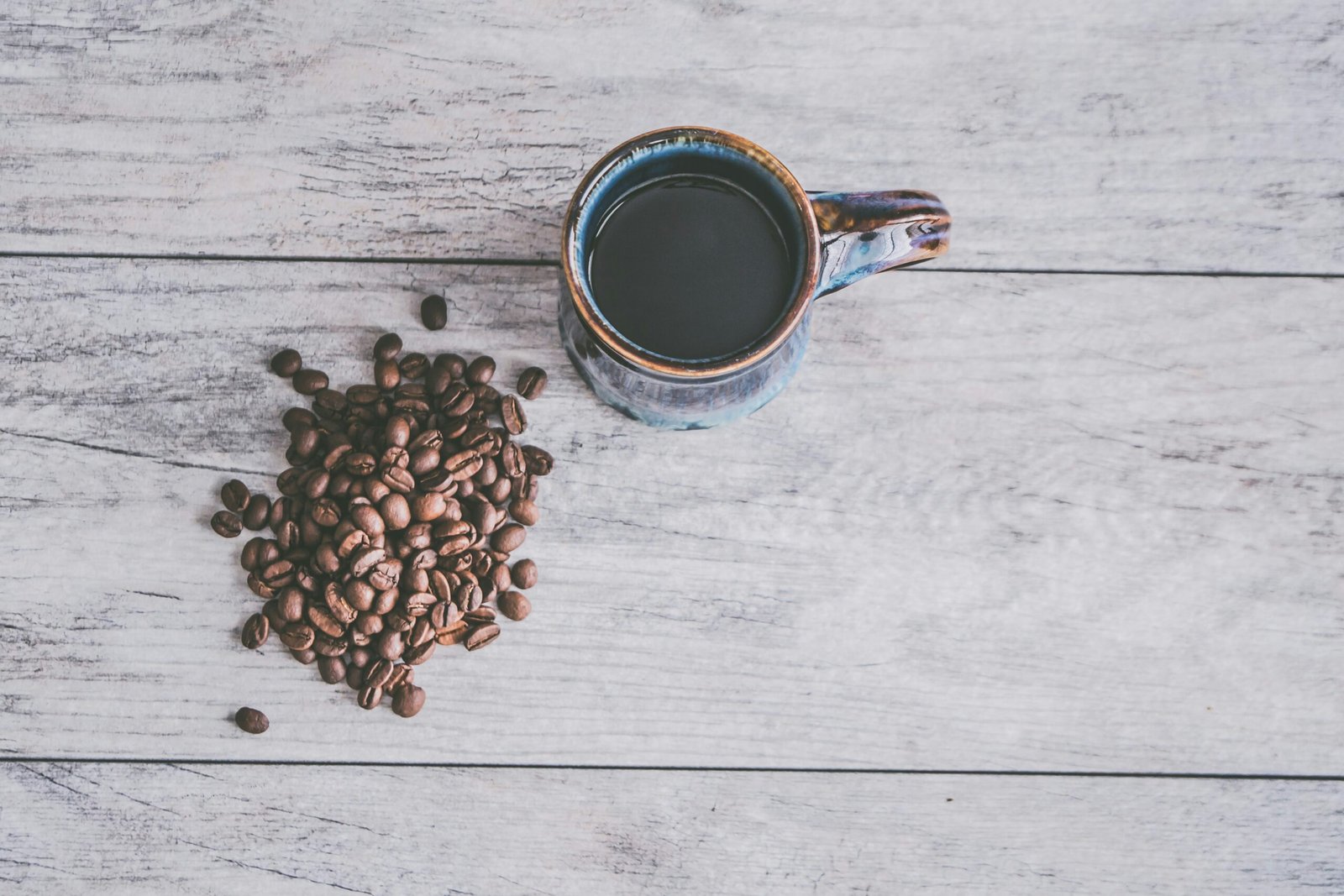 Best Coffee Beans for Beginners Who Don’t Like Acidic Coffee